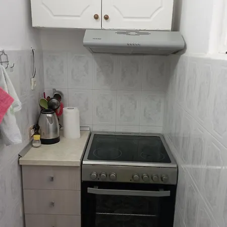 Lola's Apartament * Berati