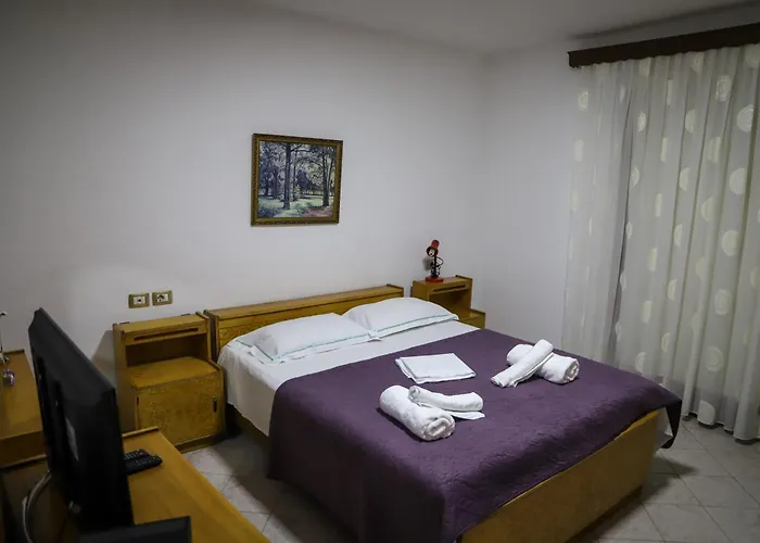 Lola's Apartament Berat