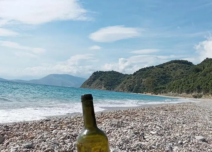 Lola's Apartament Appartamento Berat